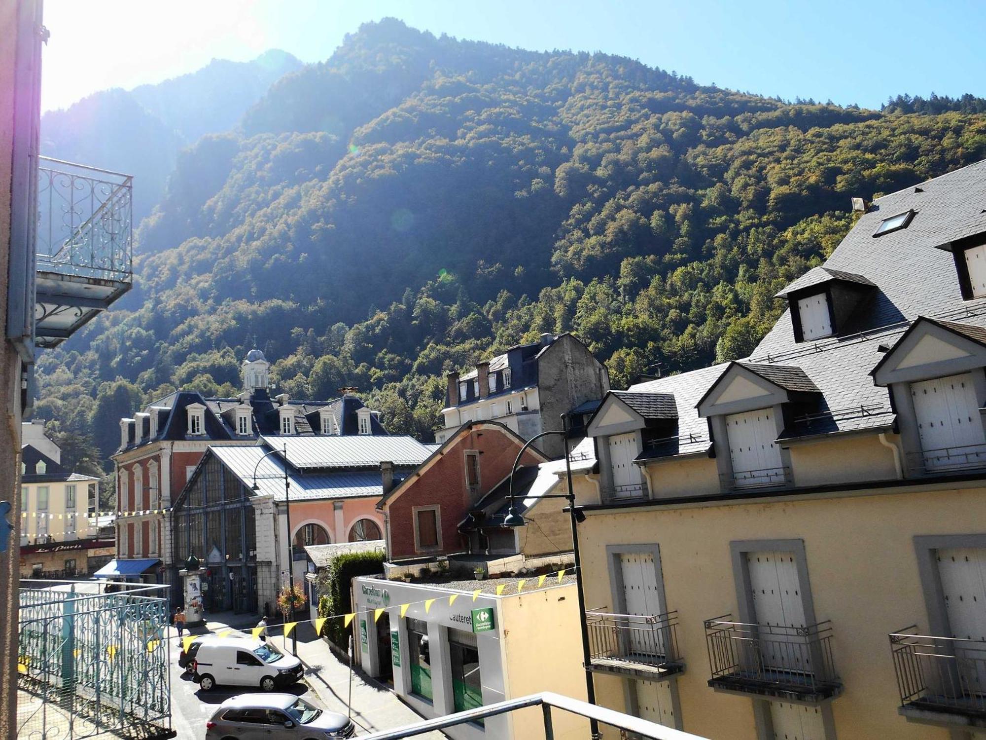 Appartement Wifi Monne Centre Cauterets Exterior foto
